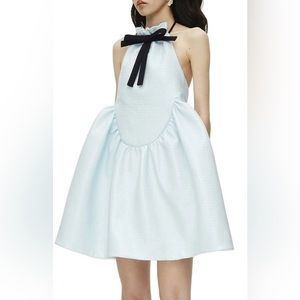 shushutong halterneck puffy dress size 6